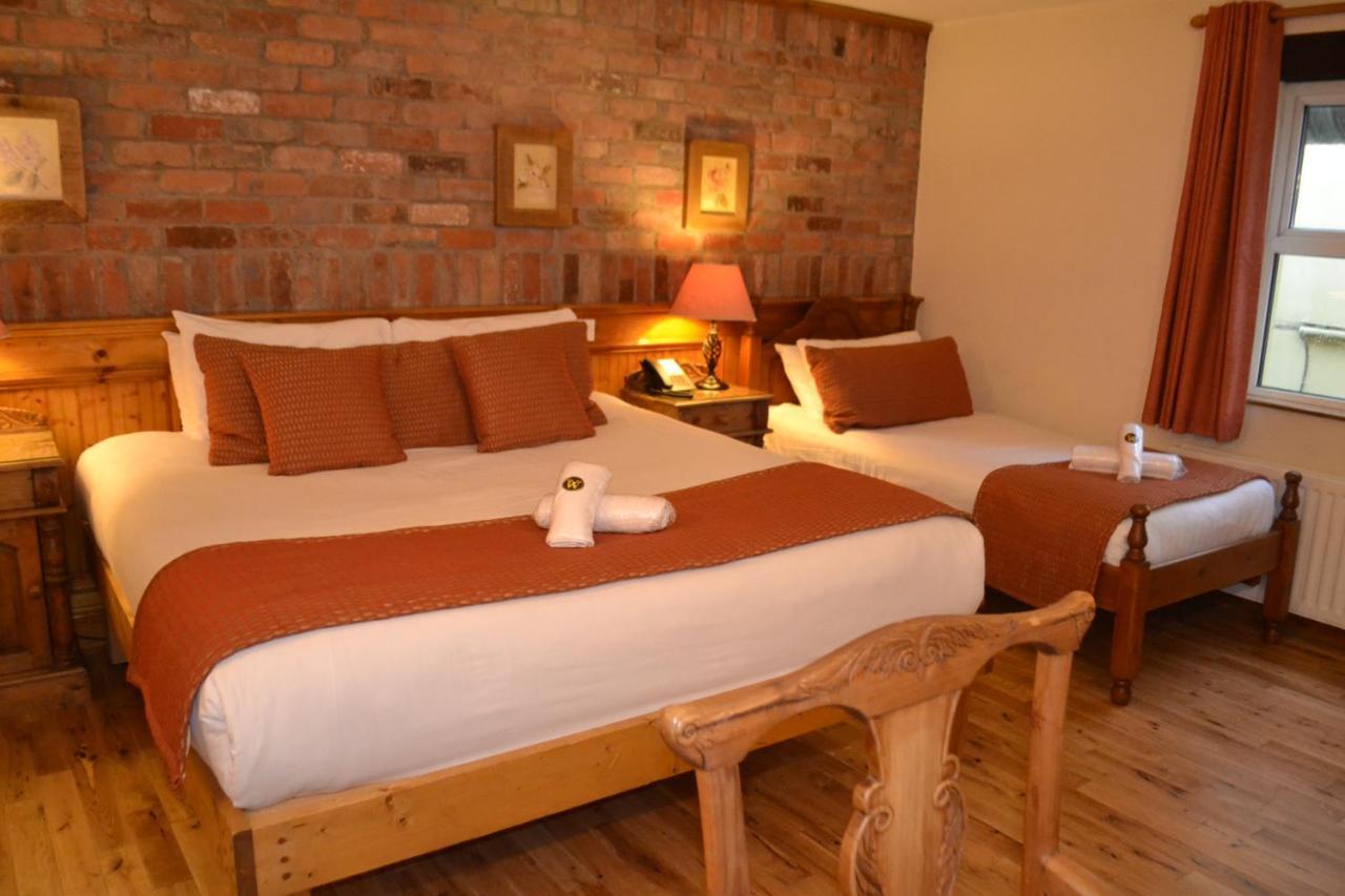 Walsh'S Hotel And Apartments Maghera  Luaran gambar