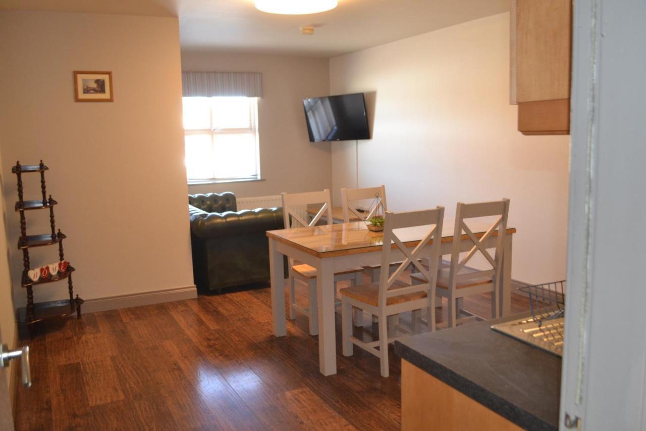 Walsh'S Hotel And Apartments Maghera  Luaran gambar