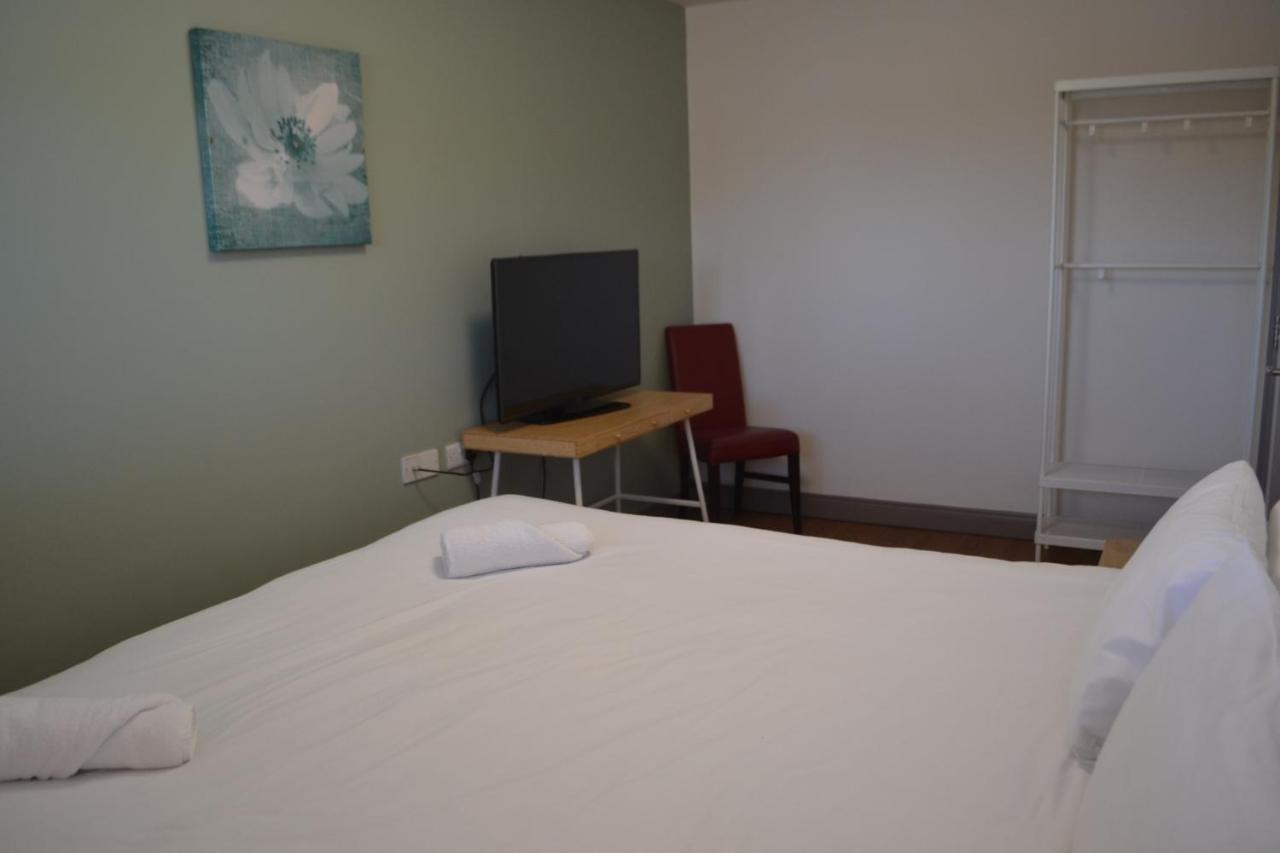 Walsh'S Hotel And Apartments Maghera  Luaran gambar