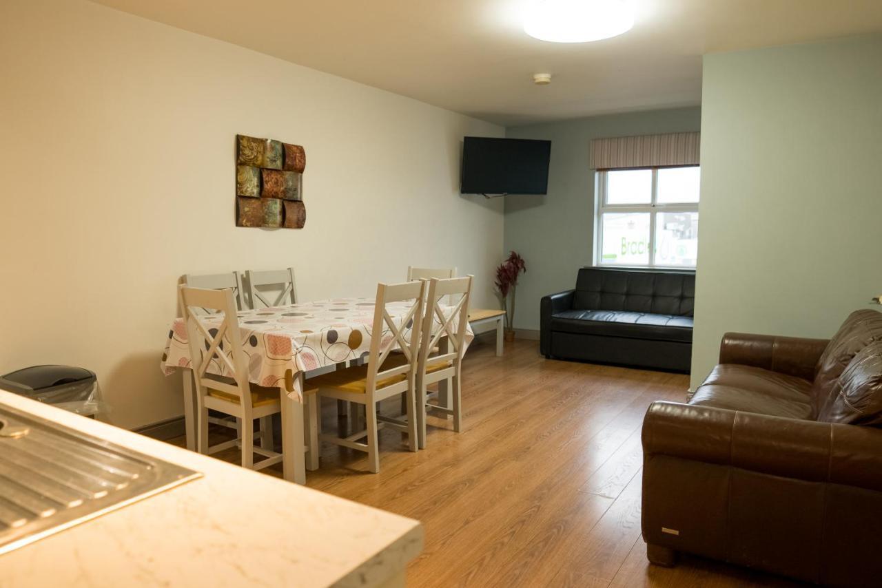Walsh'S Hotel And Apartments Maghera  Luaran gambar